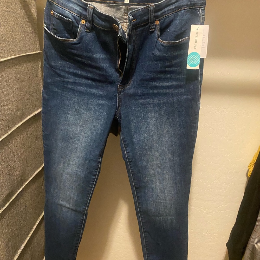 Stitch Fix delivery skinny jeans